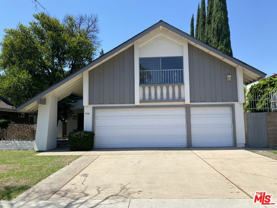 Property Photo:  5541   Bellaire Ave  CA 91607 