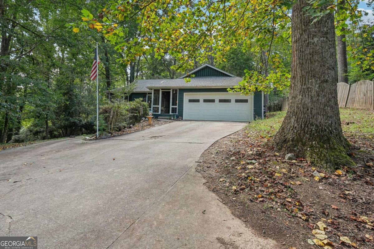 Property Photo:  7790 Chestnut Hill Road  GA 30041 