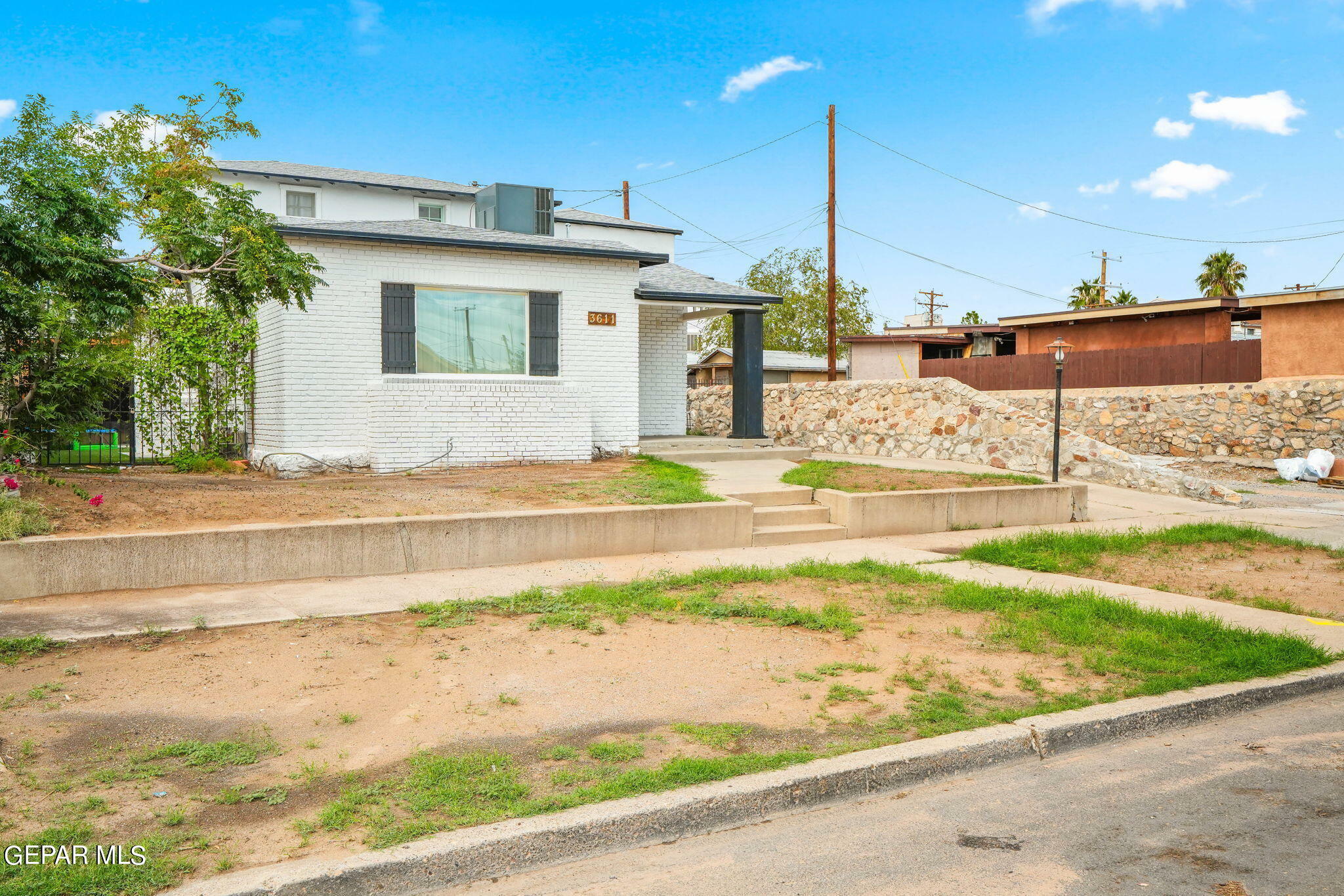 Property Photo:  3611 Clifton Ave Avenue  TX 79903 