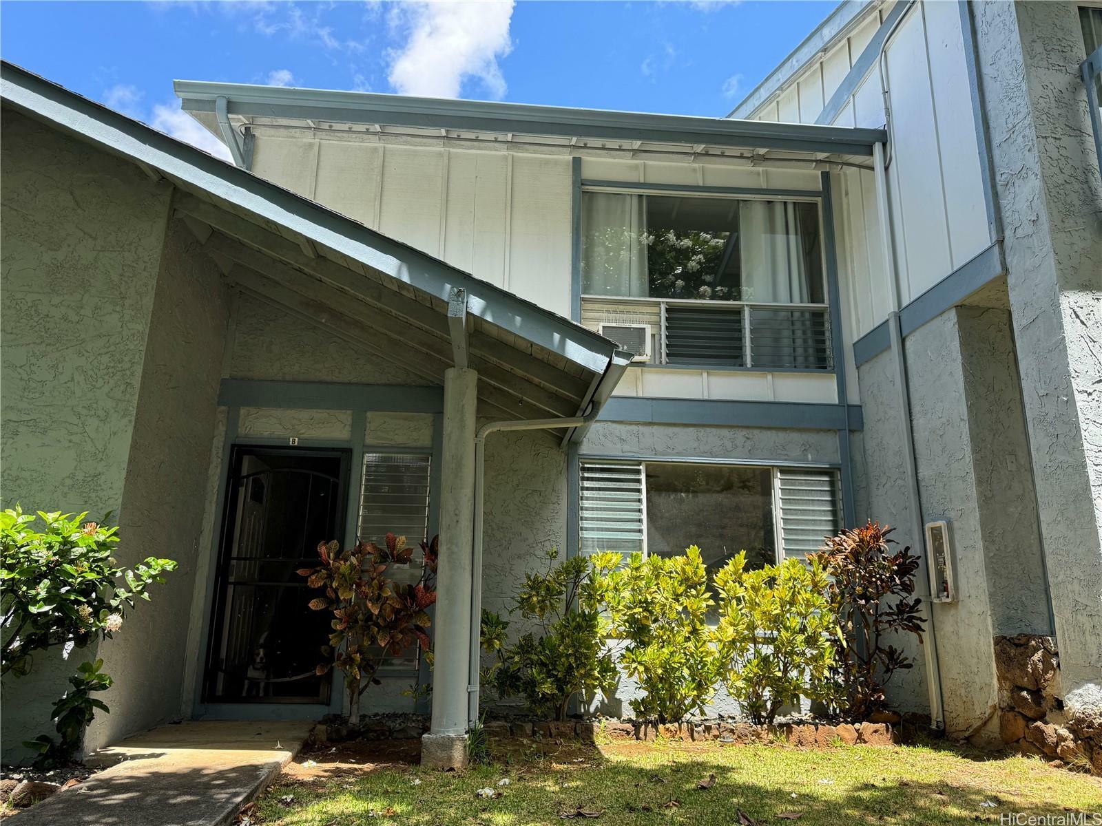 Property Photo:  1131 Wainiha Street B  HI 96825 