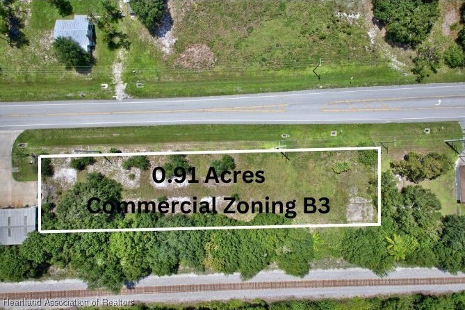 Property Photo: 1832 US-98 Highway FL 33857
