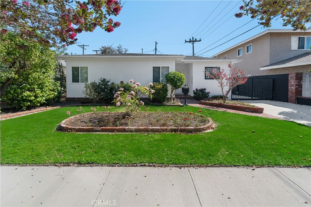 Property Photo:  1770 W 245th Street  CA 90501 