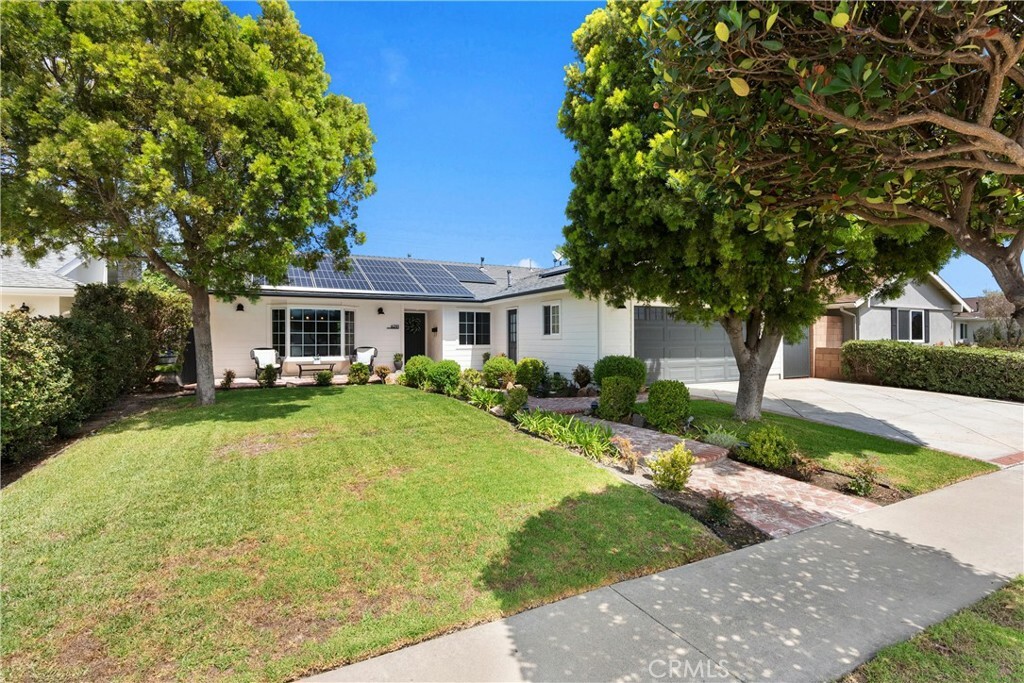 Property Photo:  6291 Fallingwater Drive  CA 92647 