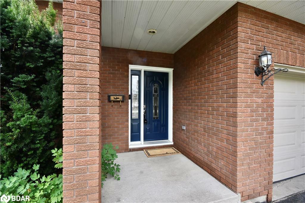 Photo de la propriété:  252 Nelson Crescent  ON L9S 1E7 