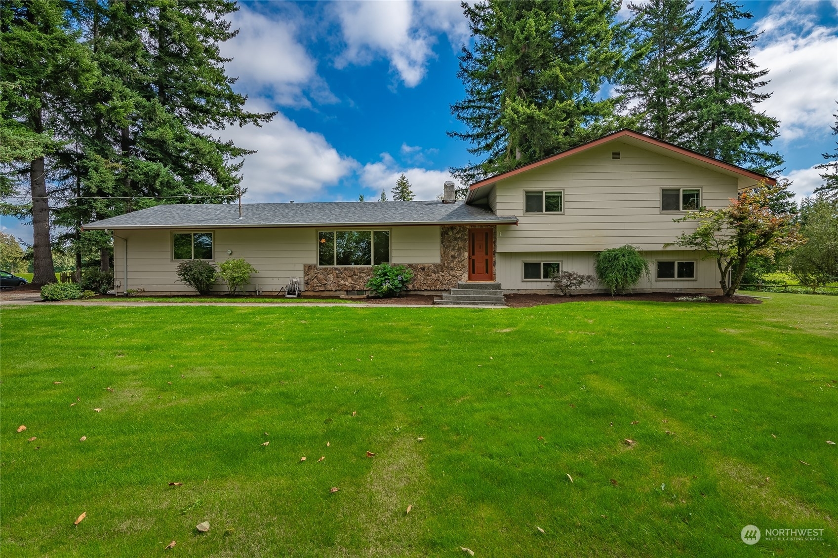 Property Photo:  8370 Sunrise Road  WA 98240 