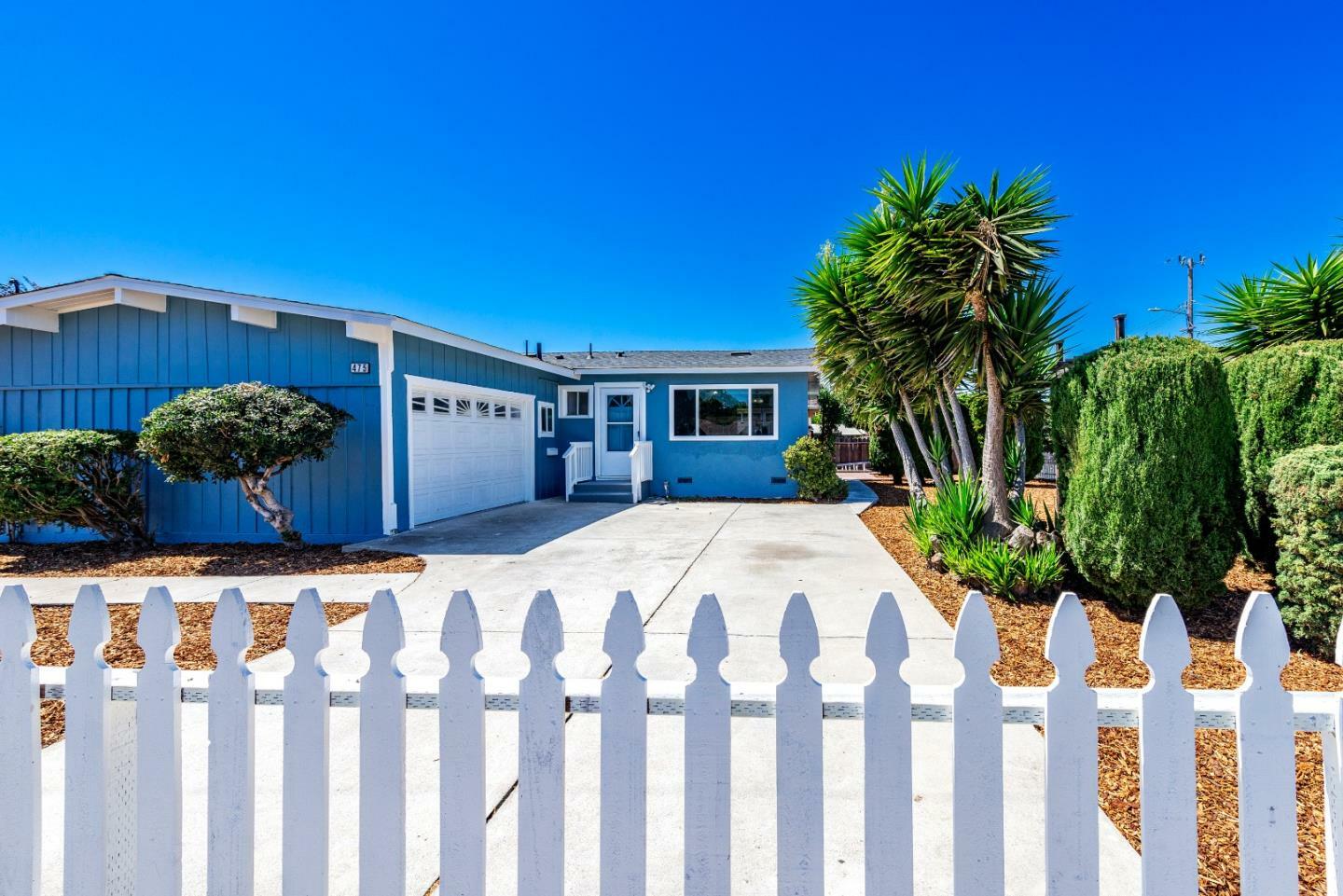 Property Photo:  475 Larkspur Drive  CA 94303 