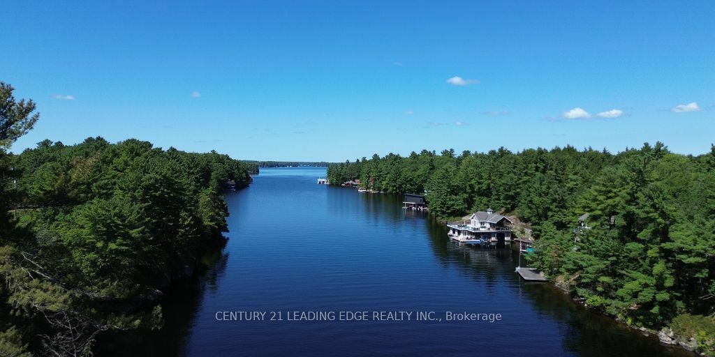 Property Photo:  2077 Lake Muskoka  ON P0C 1M0 