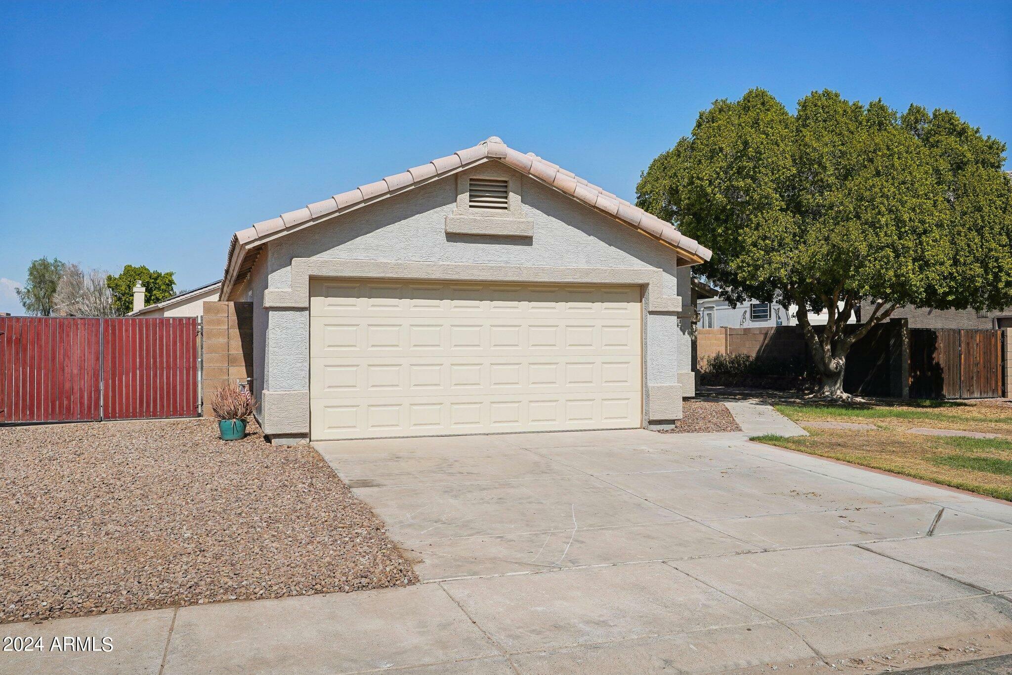 Property Photo:  10912 W Belmont Avenue  AZ 85307 