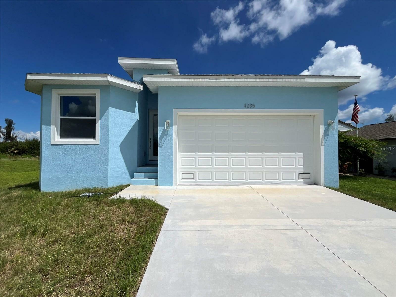 Property Photo:  4285 Oak Terrace Circle  FL 33953 