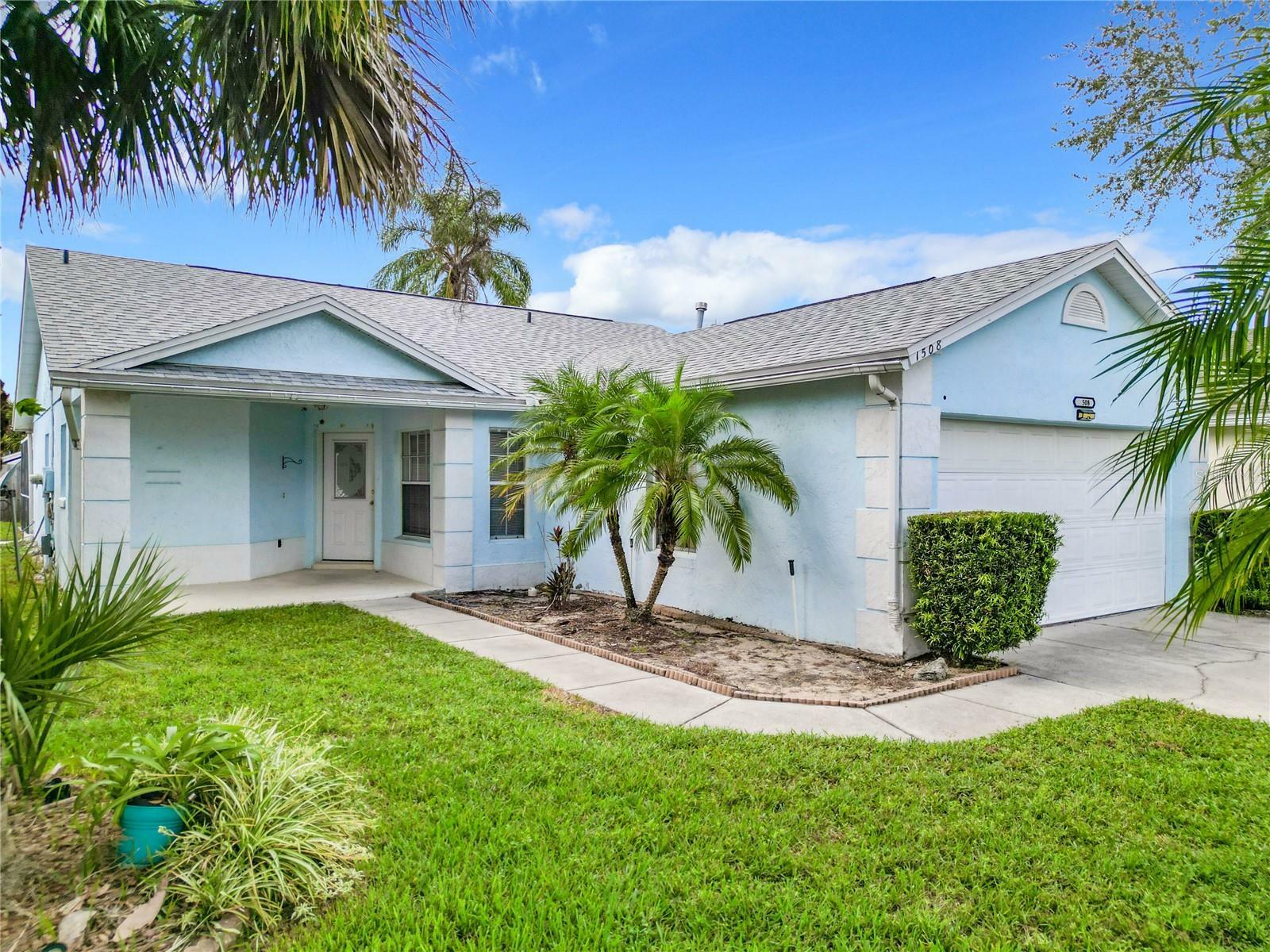 Property Photo:  1508 Oak Hill Trail  FL 34747 