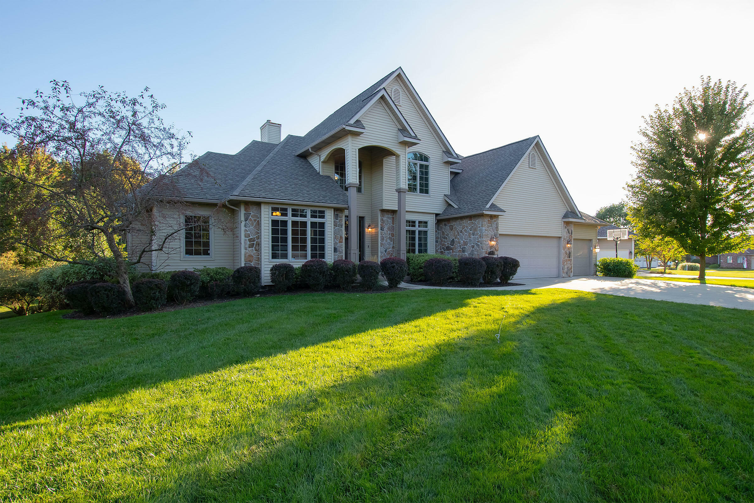 Property Photo: 146 Barrington Circle MI 49015