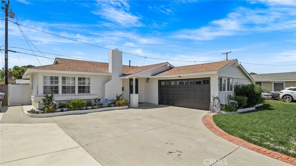 Property Photo:  8181 San Huerta Circle  CA 90620 