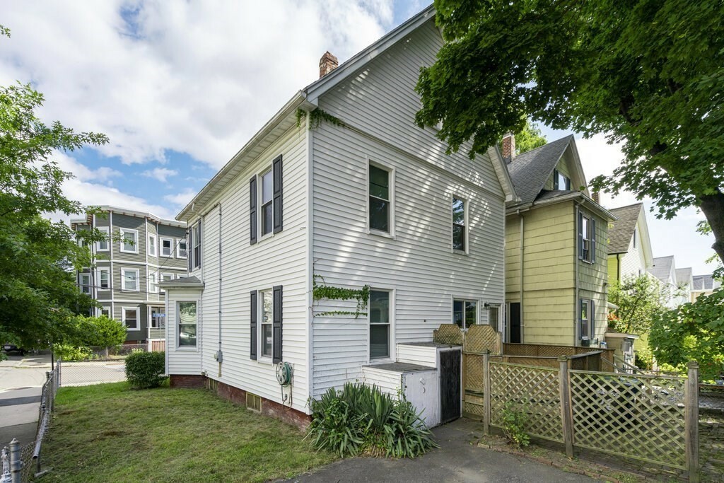 Property Photo:  26 Virginia St  MA 02145 