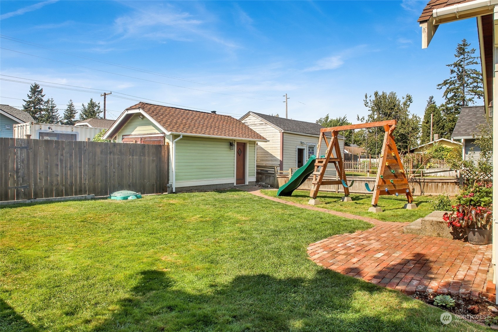 Property Photo:  3025 Peabody Street  WA 98225 