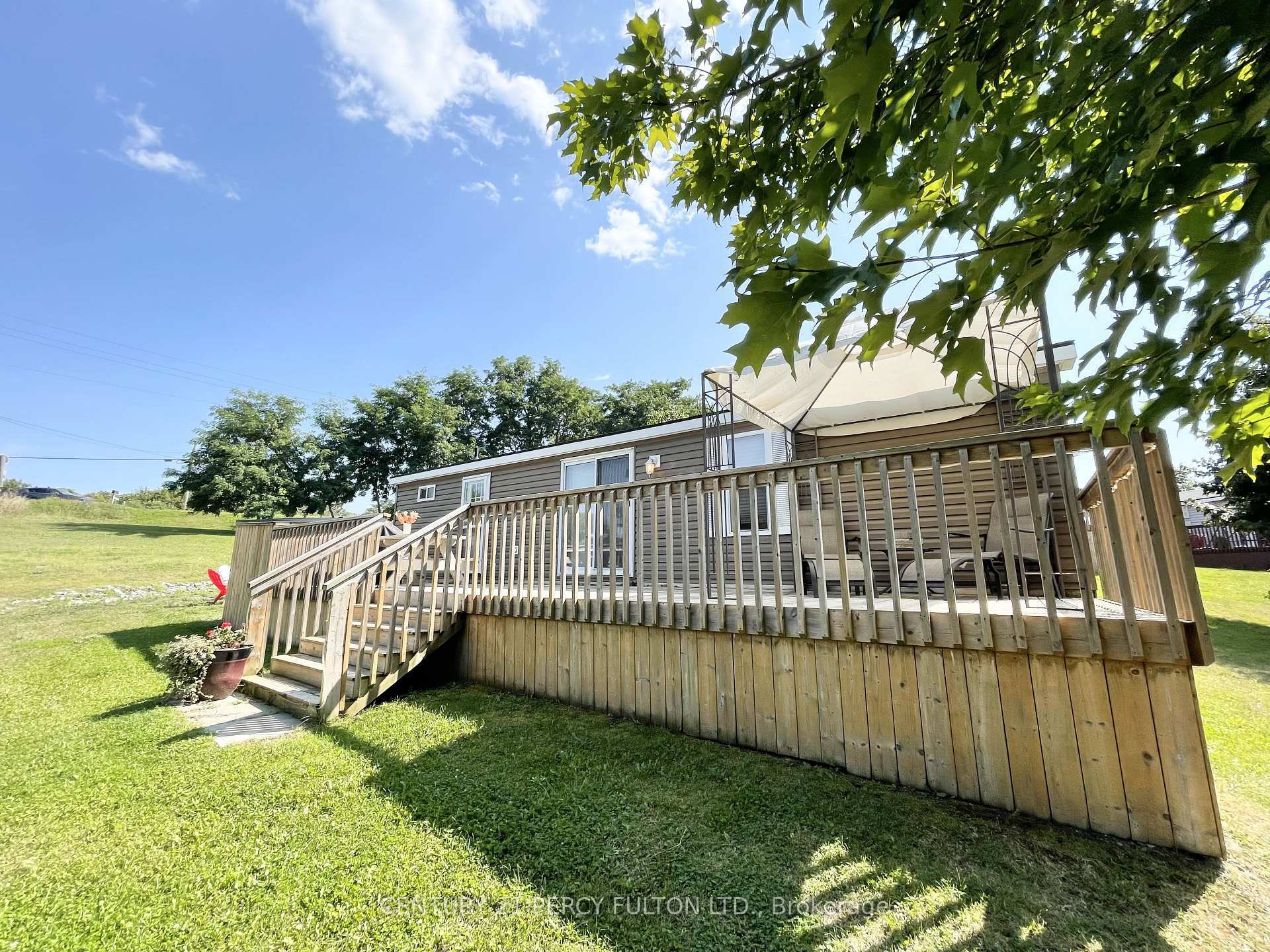 Property Photo: 486 Cty Rd 18-41 Park Meadow Lane ON K0K 1P0