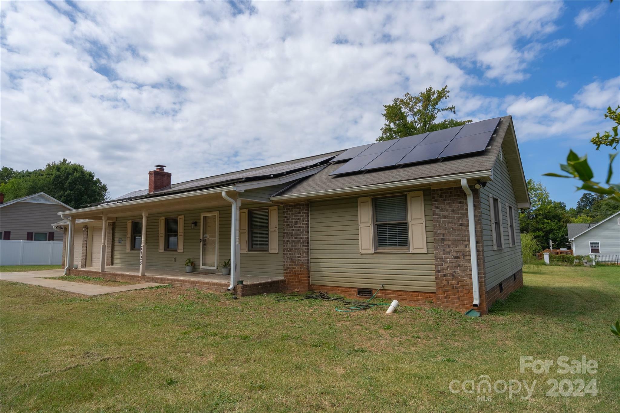 Property Photo:  7125 Bisaner Street  NC 28269 