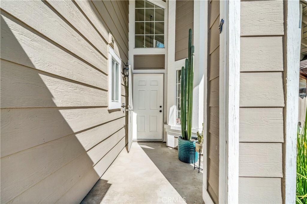 Property Photo:  39869 Teal Drive  CA 92562 