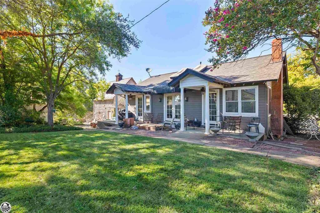 Property Photo:  18128 4th Avenue  CA 95327 