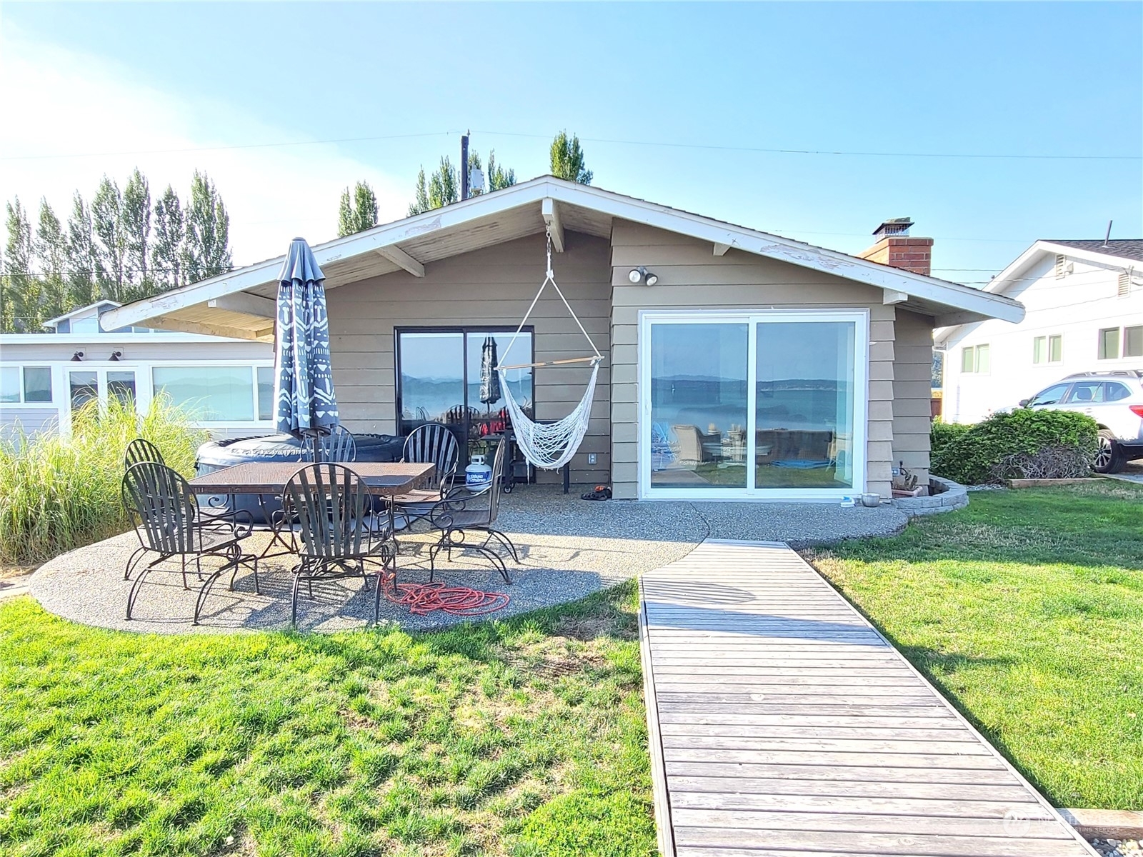 Property Photo:  214 Driftwood Shores  WA 98282 