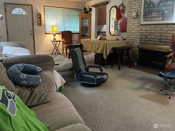 Property Photo: 16919 12th Pl NE WA 98155