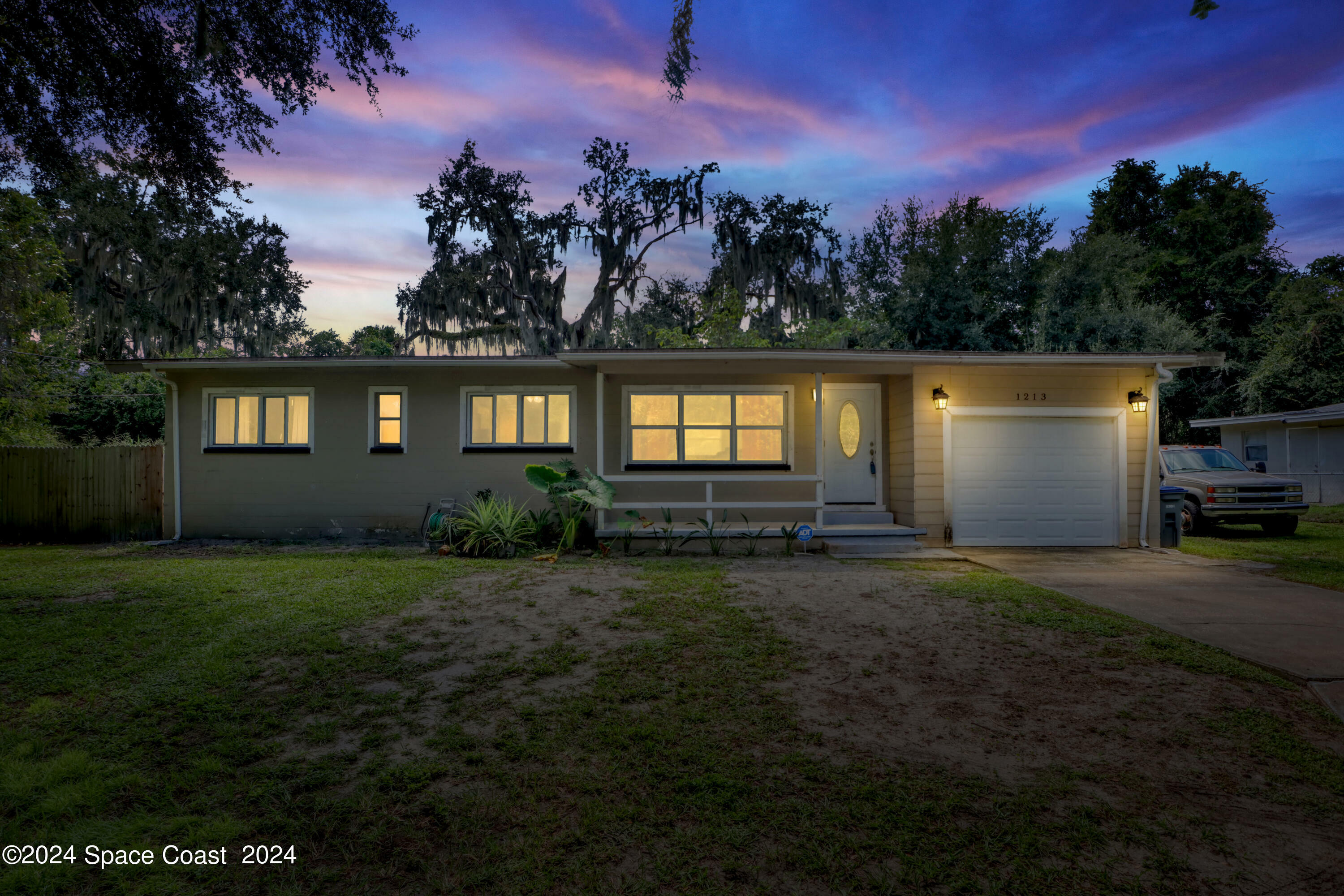 Property Photo:  1213 Ronald Street  FL 32780 