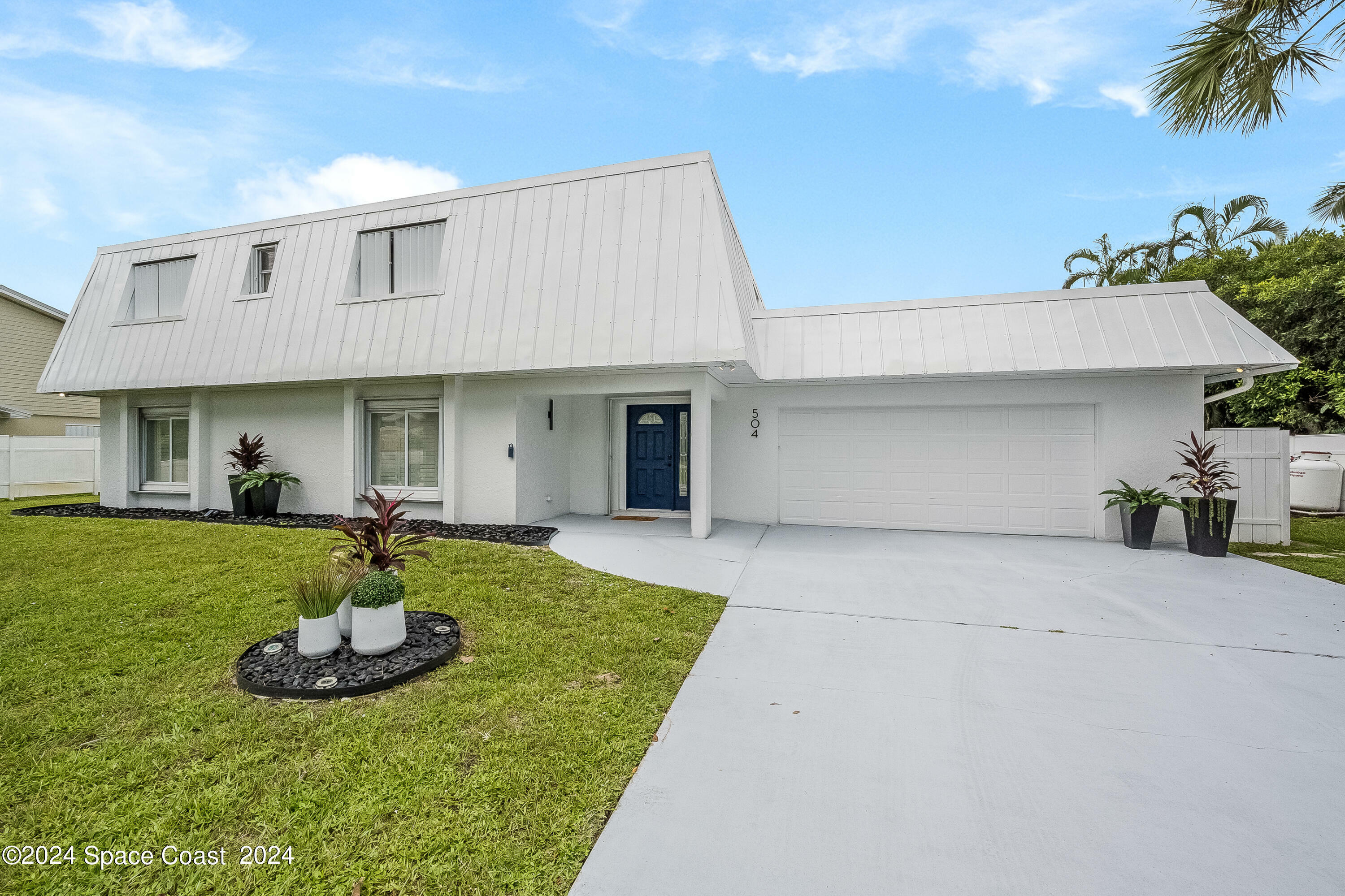 Property Photo:  504 Colony Street  FL 32951 