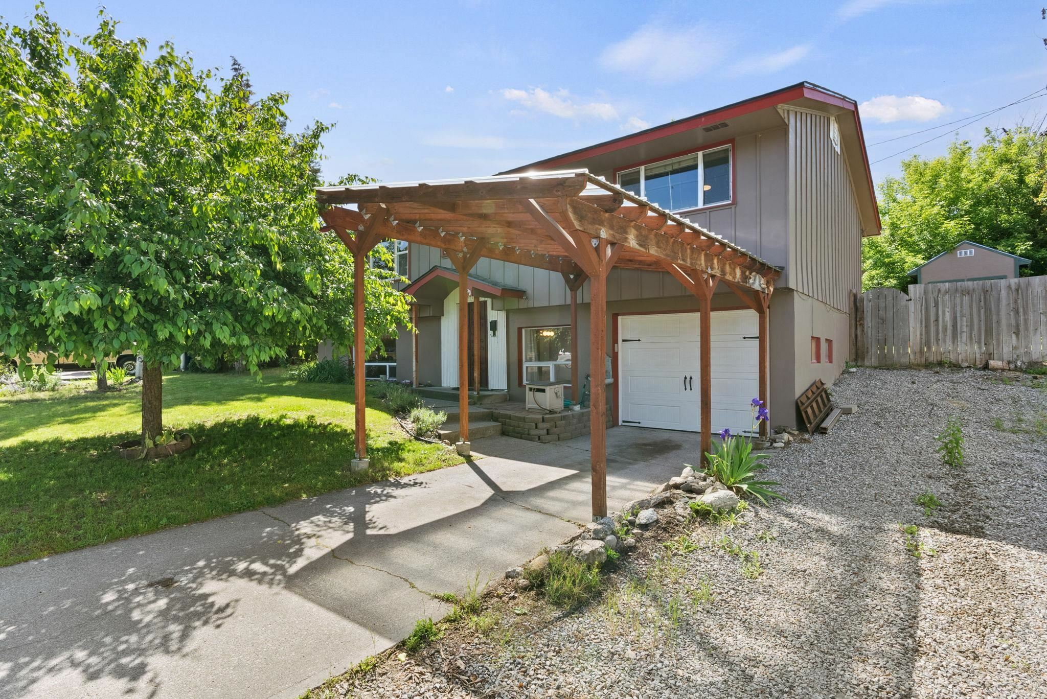 Property Photo:  3518 E Ben Burr Blvd  WA 99223 