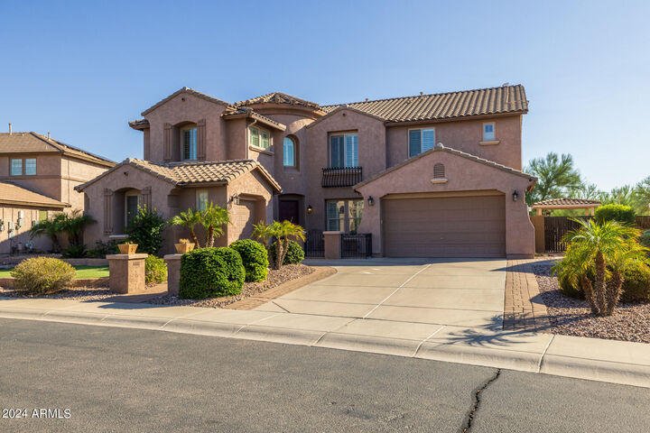 Property Photo: 3280 N Emerald Creek Drive AZ 85132