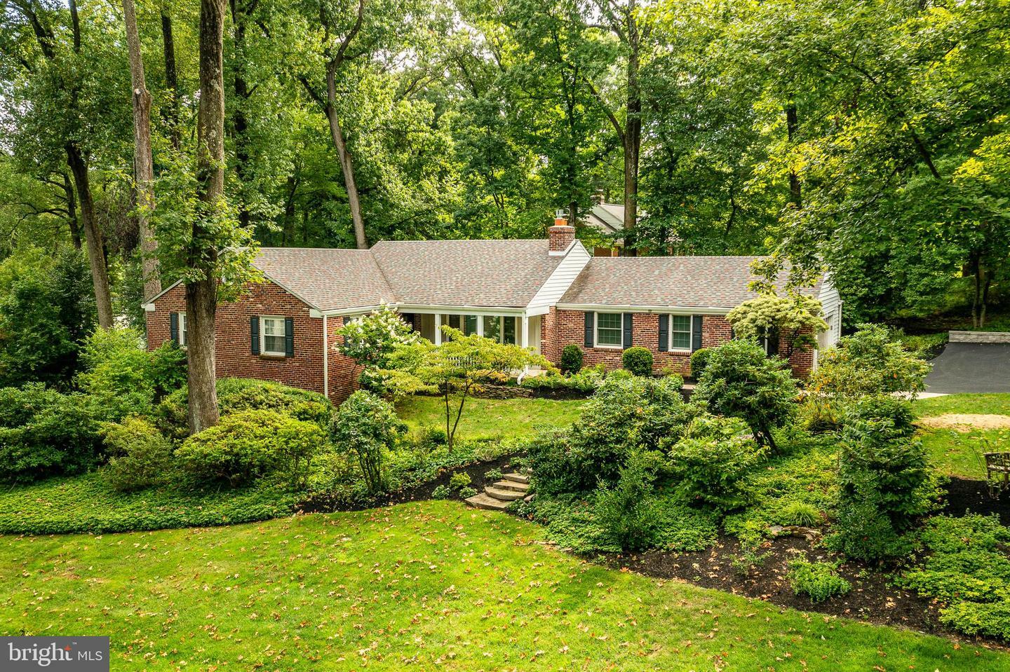 Property Photo:  154 Sheldrake Drive  PA 19301 