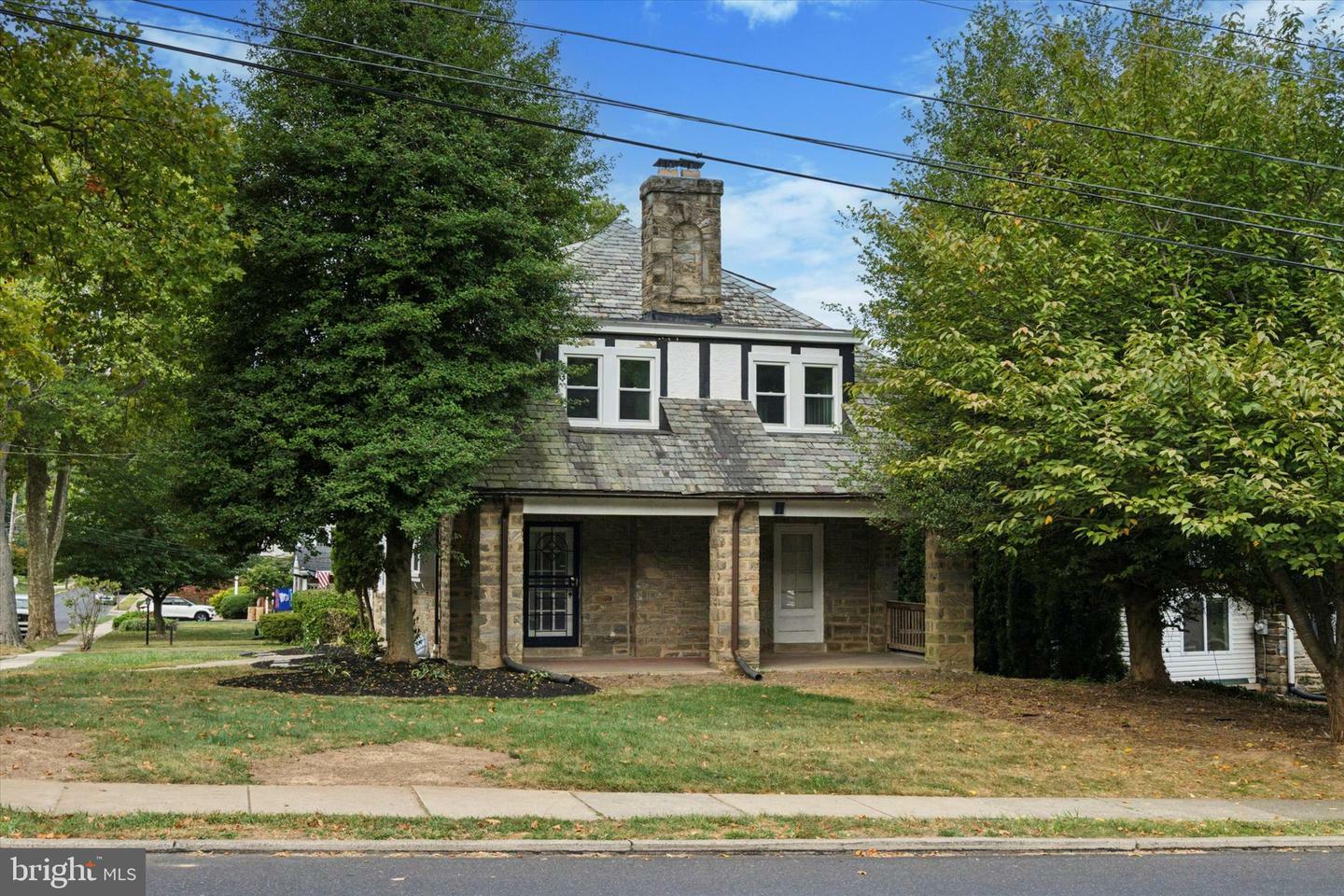 Property Photo:  3201 Highland Avenue  PA 19083 