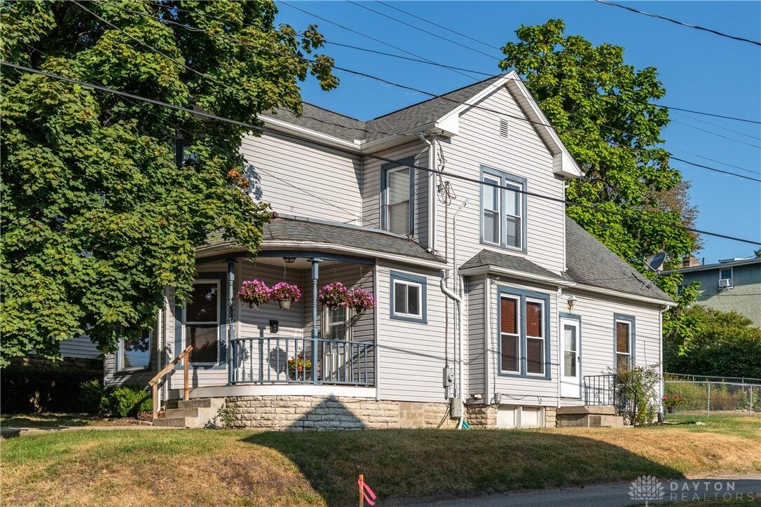 Property Photo: 42 Maple Street OH 45385