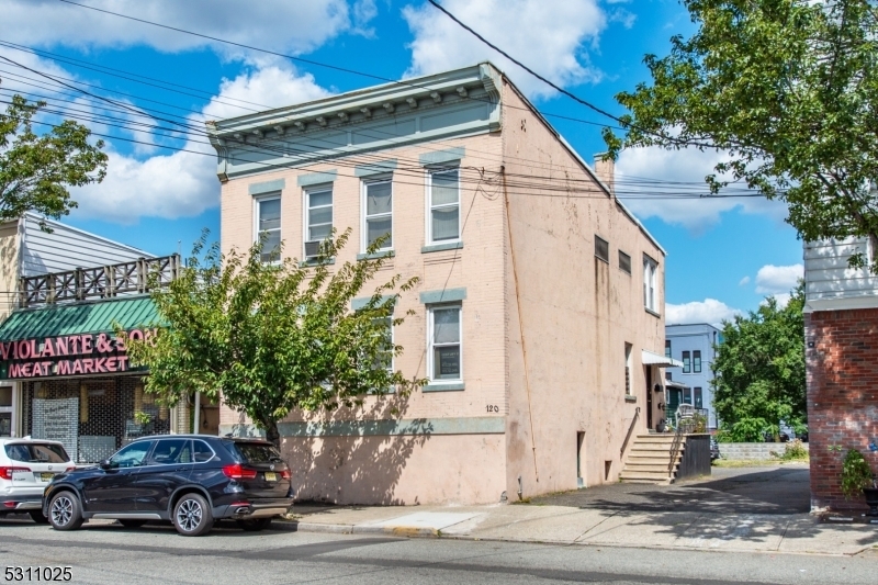 Property Photo:  120 Franklin St  NJ 07003 