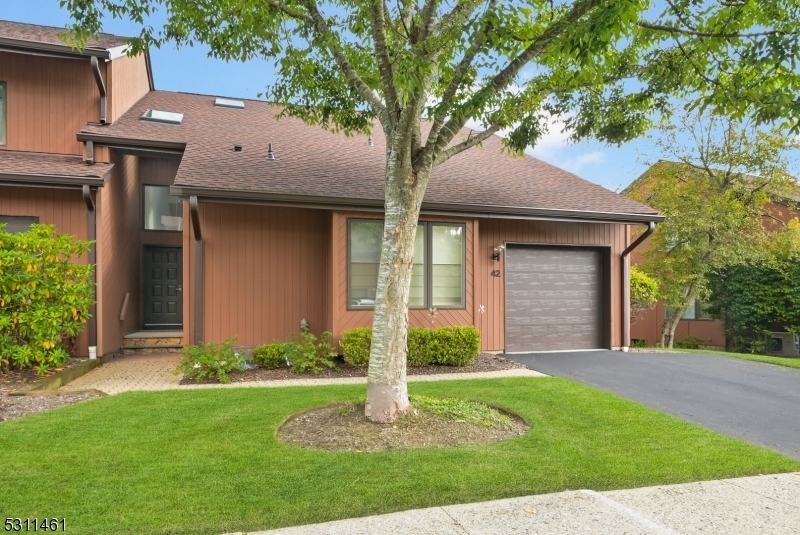 Property Photo:  42 Sullivan Dr  NJ 07052 