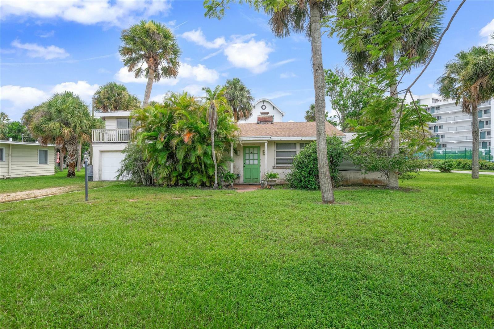 Property Photo:  606 Canal Road  FL 34242 