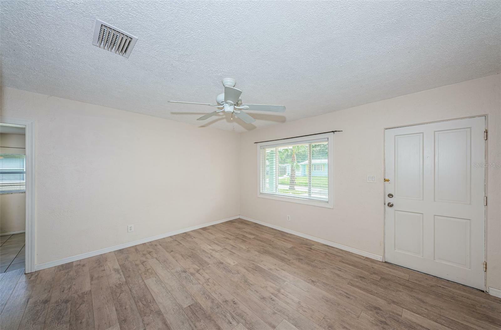 Property Photo:  925 67th Street S  FL 33707 