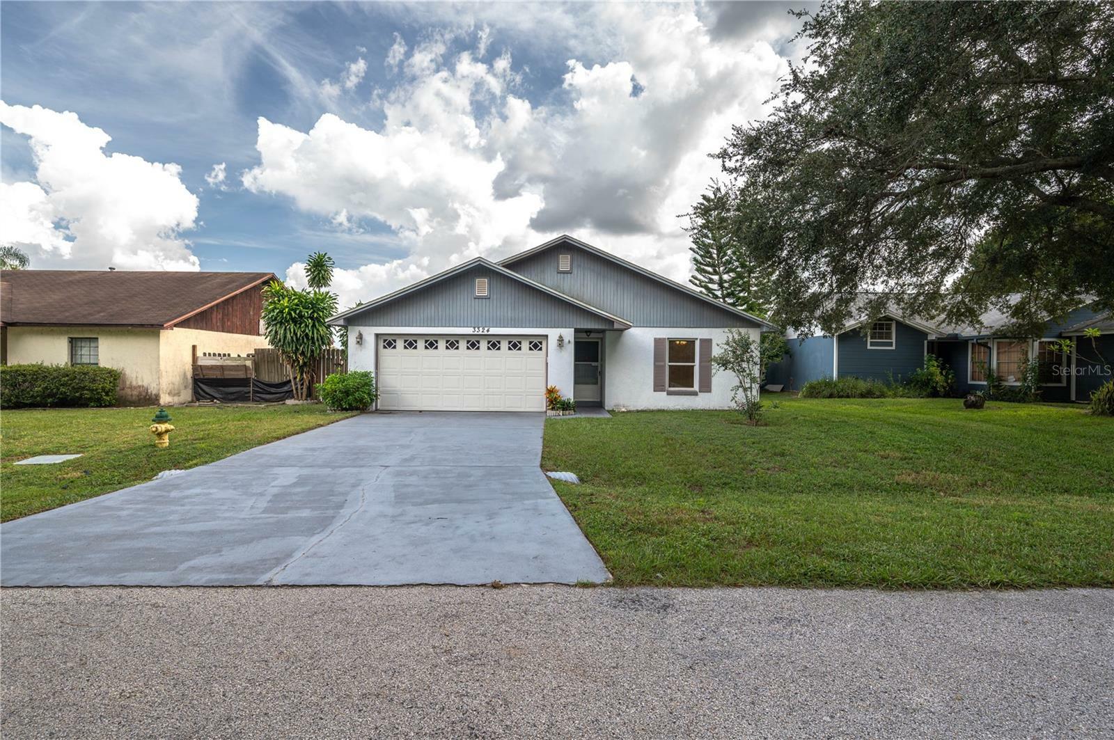 Property Photo:  3324 Fox Ridge Drive  FL 33884 