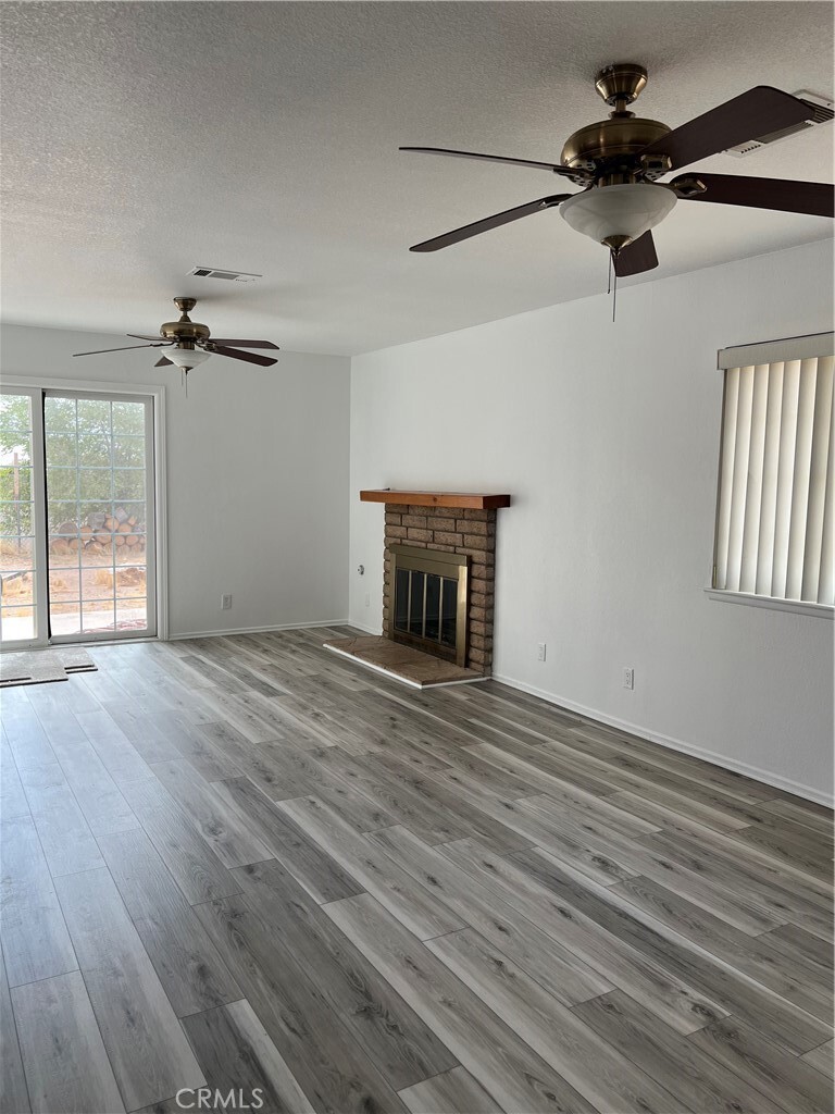 Property Photo: 17761 Juniper Street CA 92345