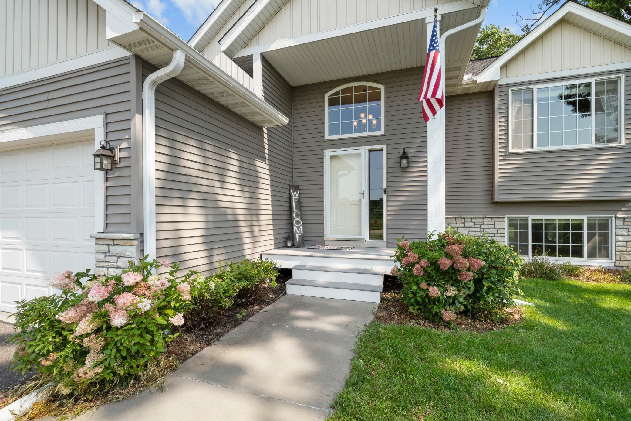 Property Photo:  1562 McKnight Road N  MN 55119 