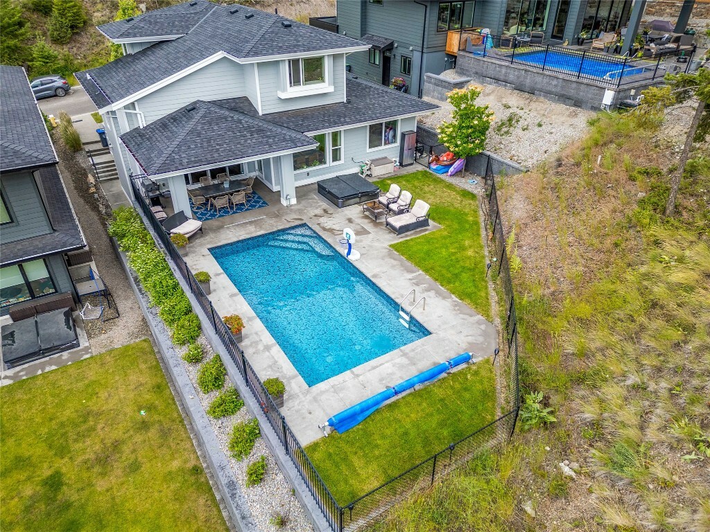 115 Echo Ridge Drive  Kelowna BC V1V 0C9 photo