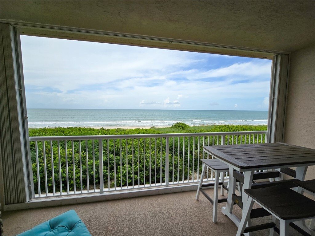 Property Photo:  4160 N Highway A1a 305A  FL 34949 