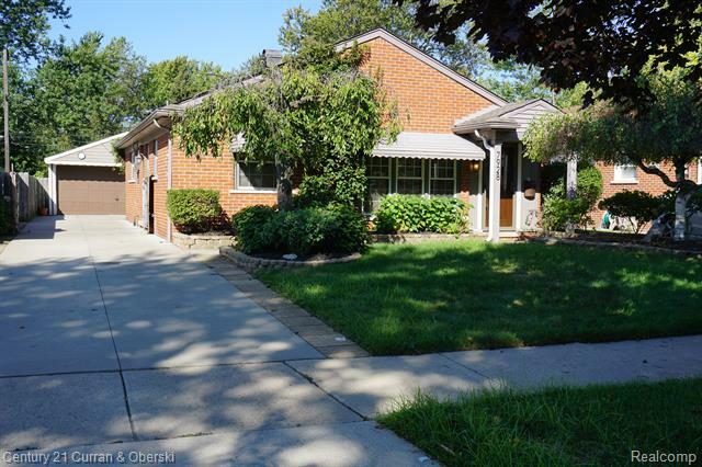 Property Photo:  7928 Birch Street  MI 48180 