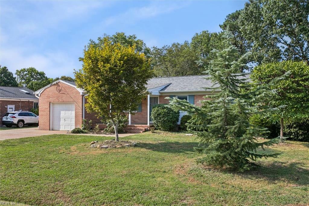 Property Photo:  107 Lawson Drive  VA 23693 