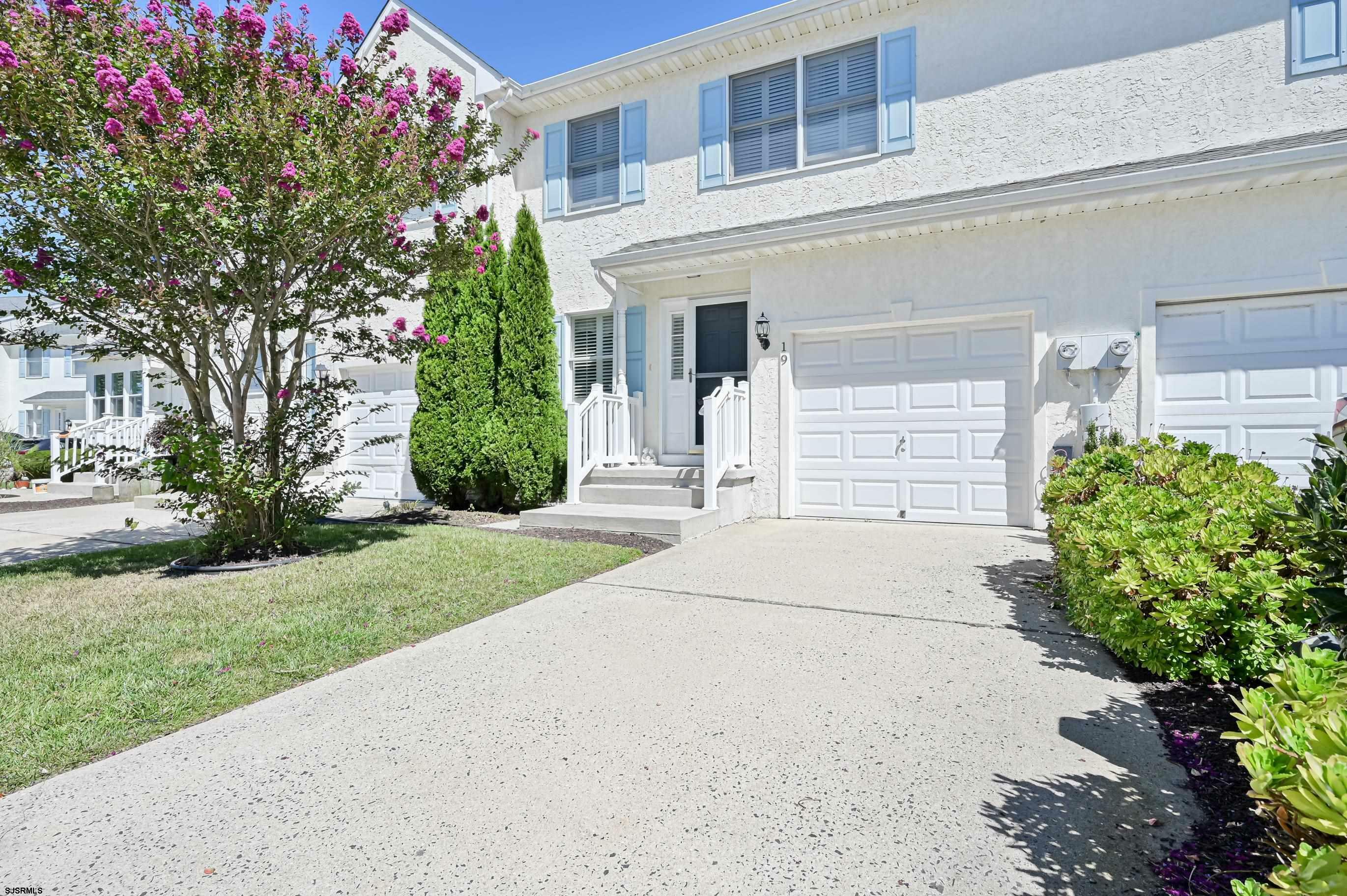 Property Photo: 19 Horizon Ln NJ 08203