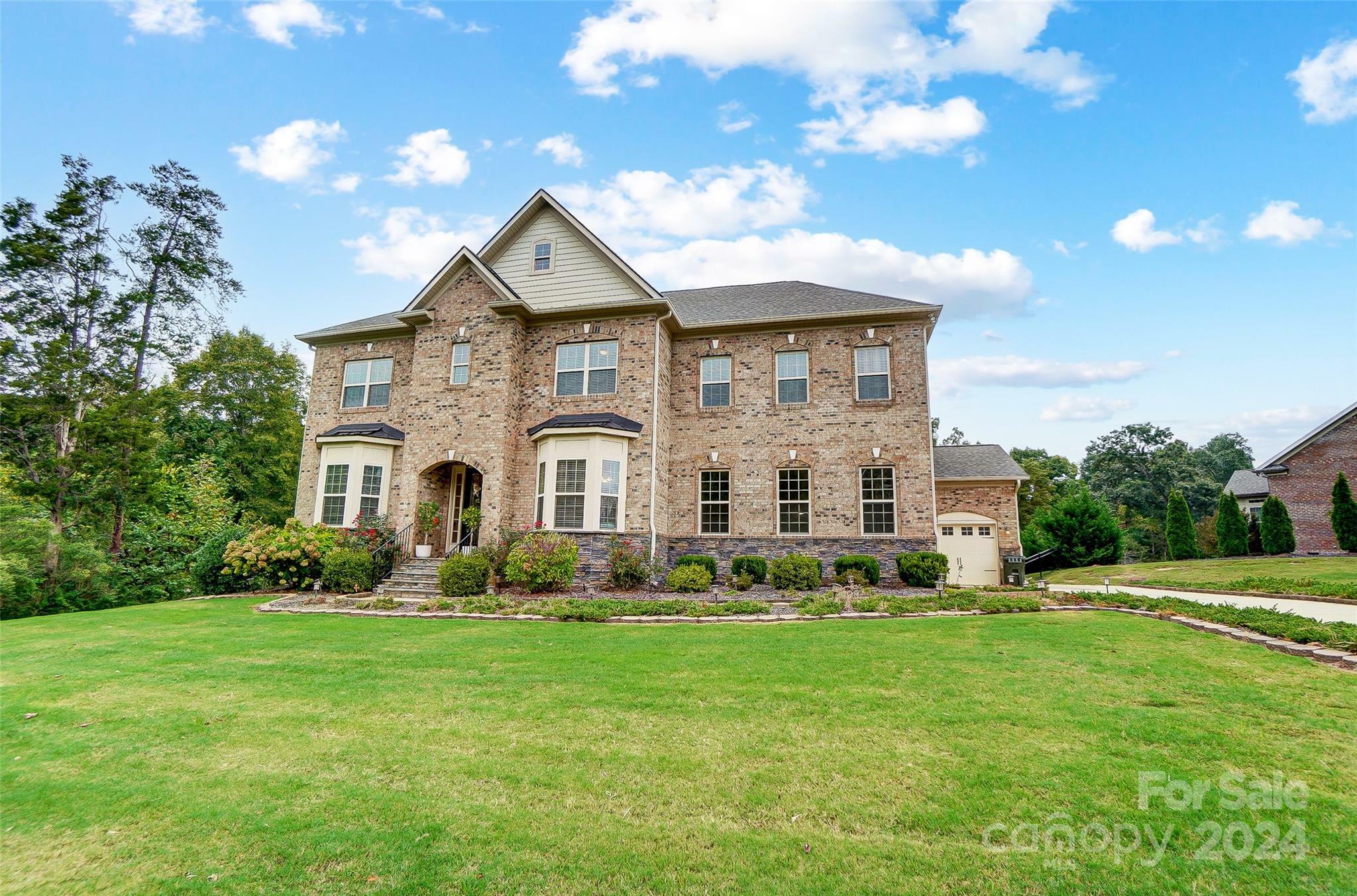 Property Photo:  625 Highland Ridge Point  SC 29710 