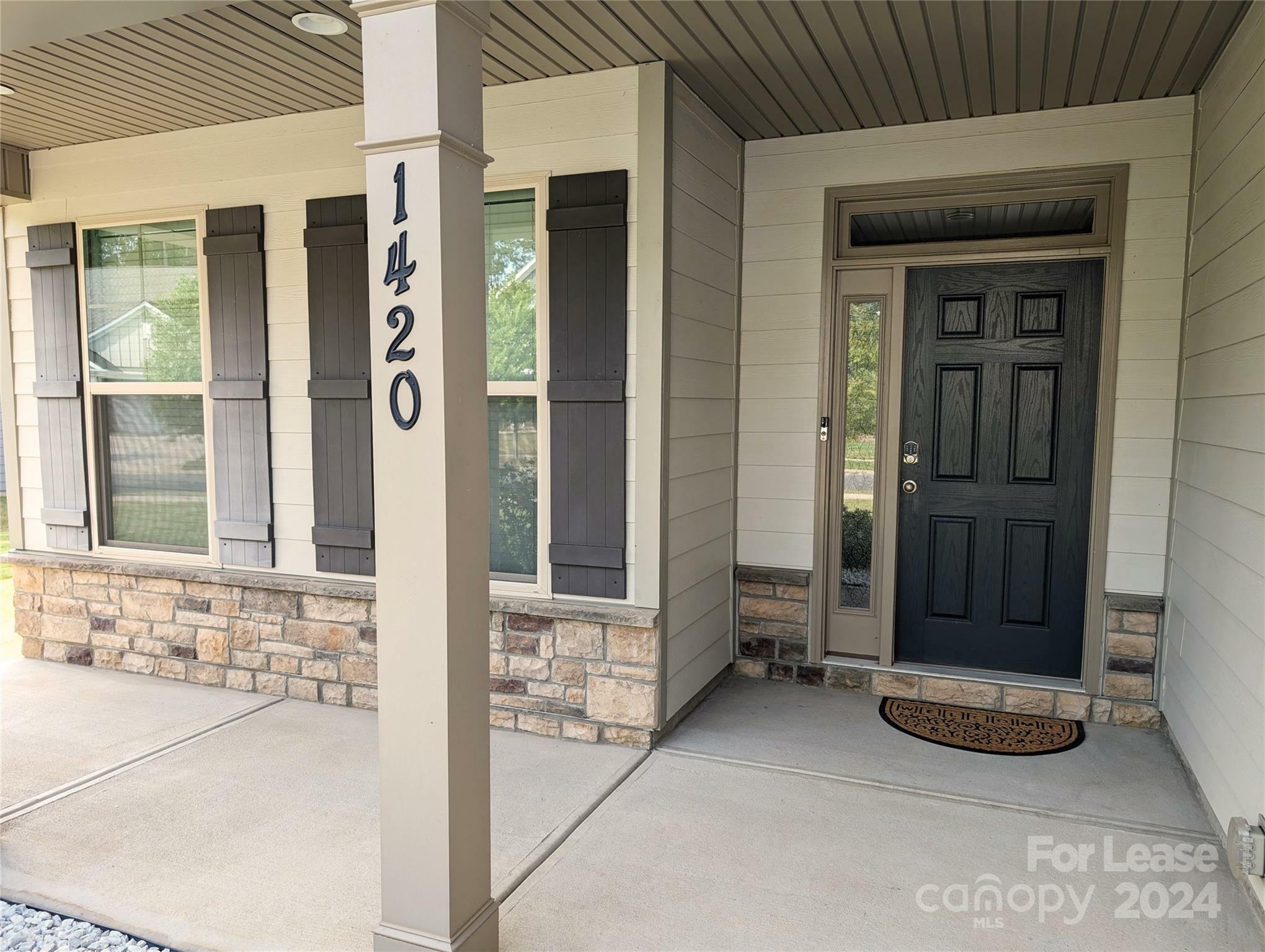 Property Photo:  1420 Reidhaven Street  NC 28105 