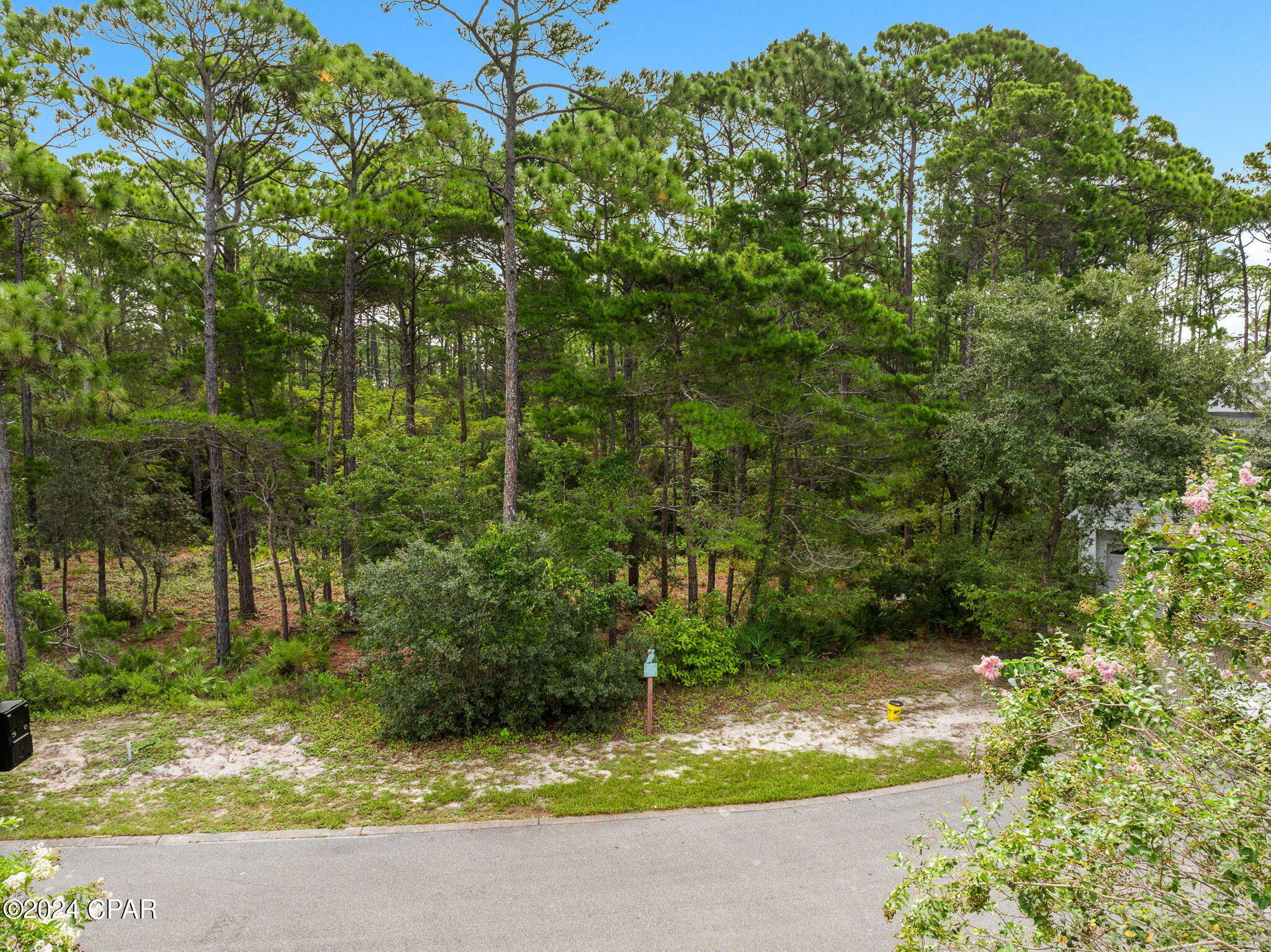 Property Photo:  1318 E Lakewalk Circle  FL 32413 