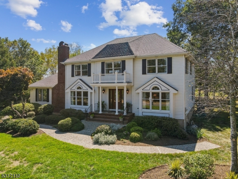 Property Photo:  21 Sweet Briar Ct  NJ 08502 