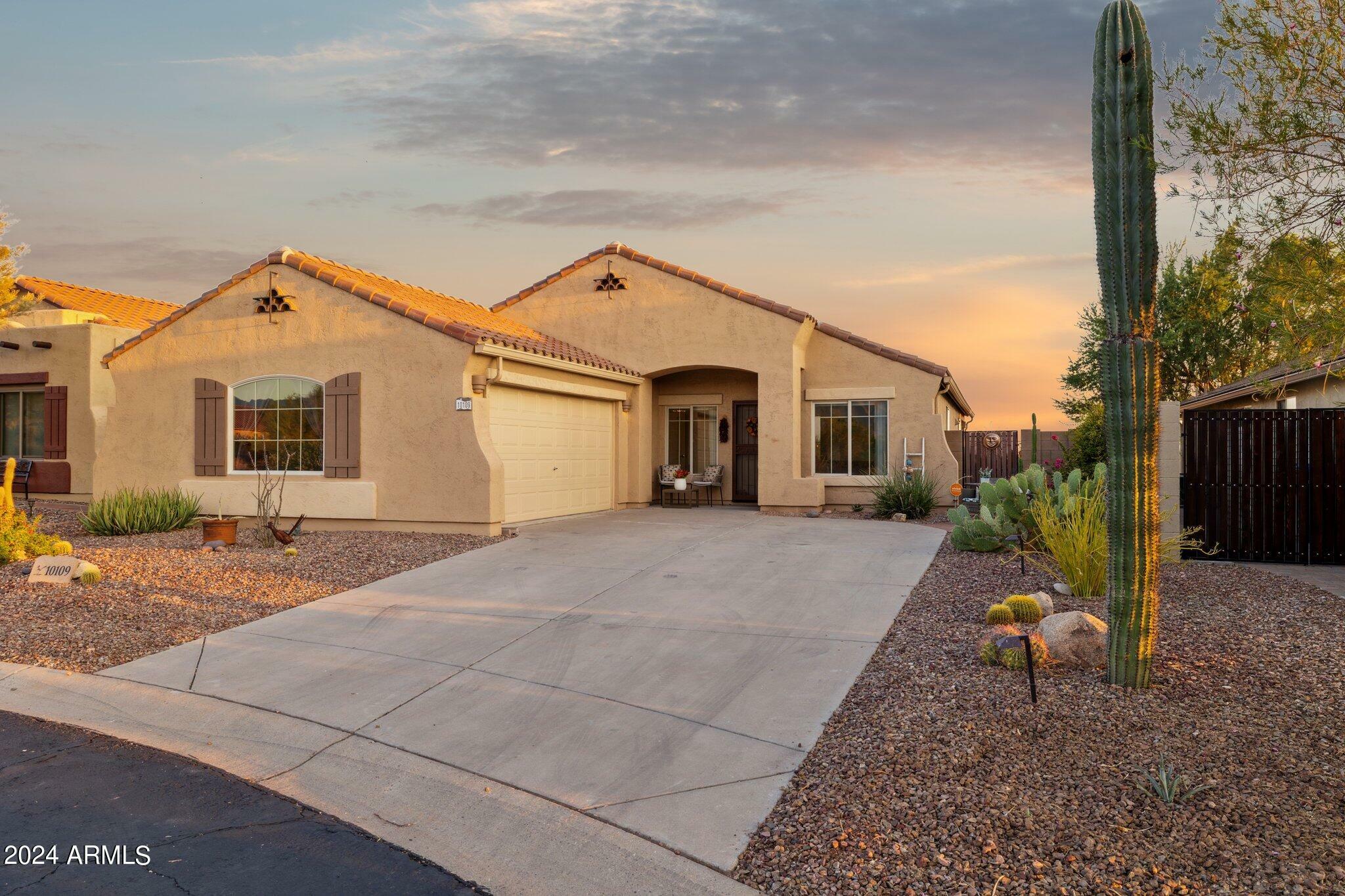 Property Photo:  10109 E Trailhead Court  AZ 85118 