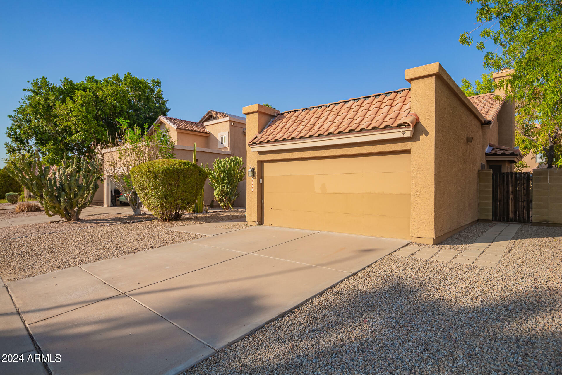 Property Photo:  1760 W Ivanhoe Street  AZ 85224 