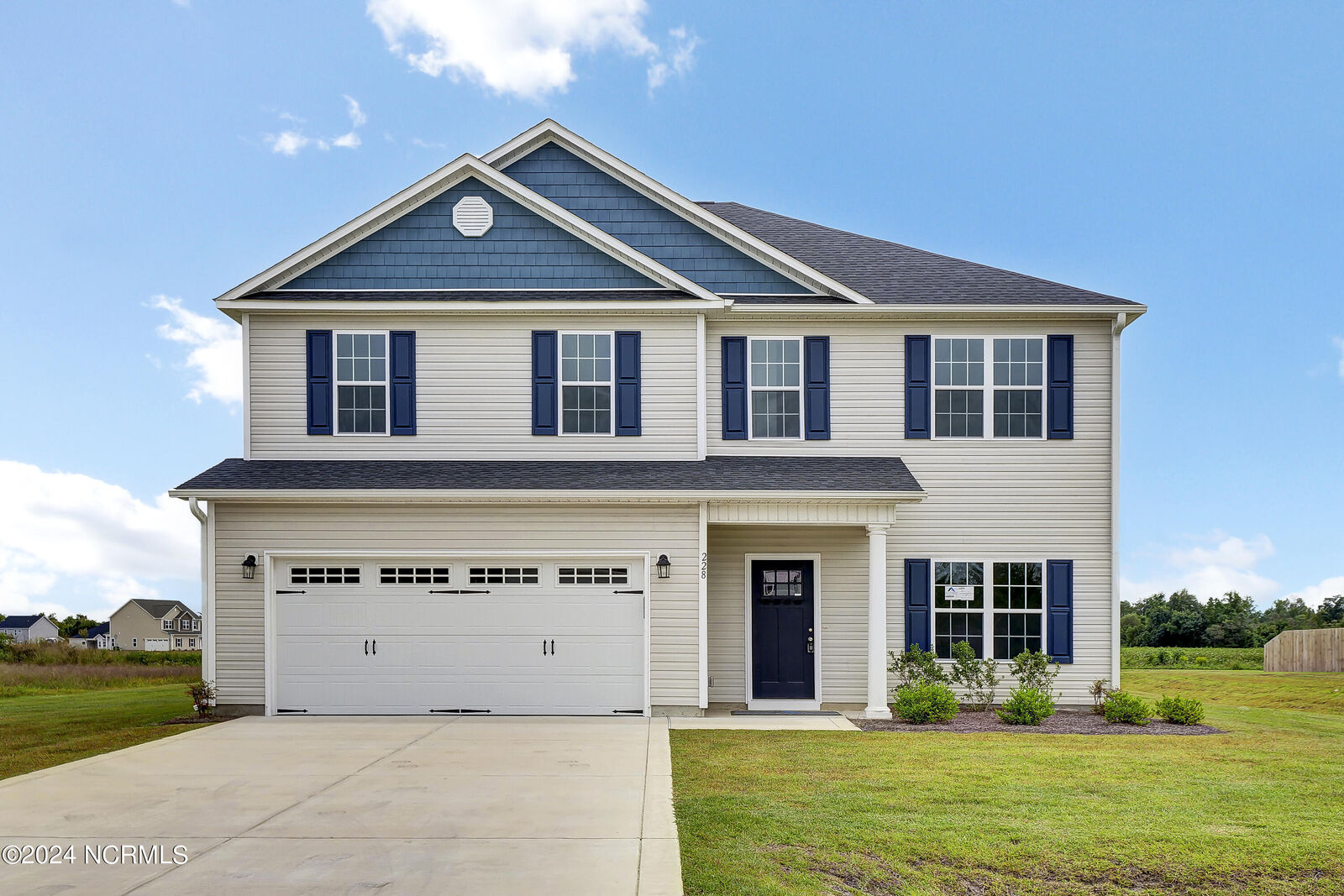 Property Photo:  228 Village Creek Drive  NC 28555 